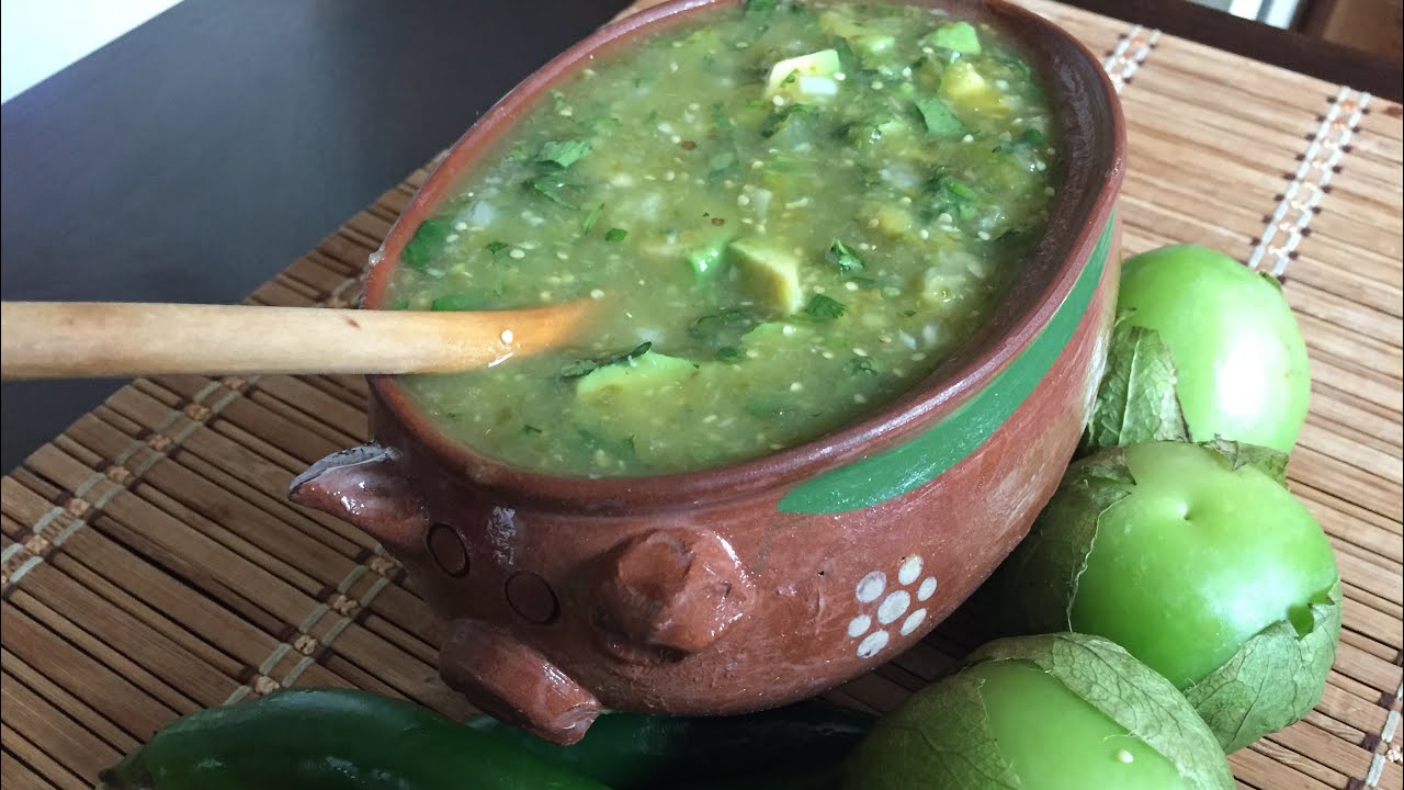 deliciosas recetas de salsas para acompanar tus tacos de canasta